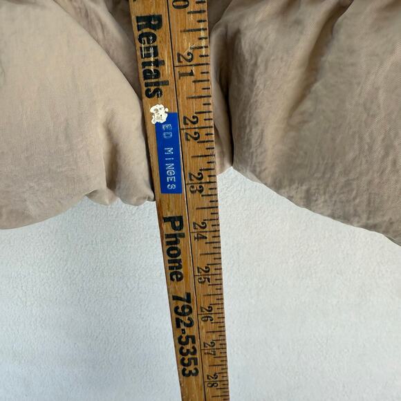 AIR JORDAN FLIGHT WOMEN'S LARGE BEACH CREAM PUFFER JACKET $195/FB5149-277 - Picture 5 of 6